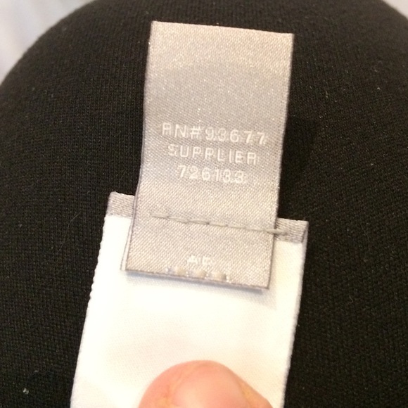 Dark Blue Sleeveless Business Blouse - Picture 6 of 6